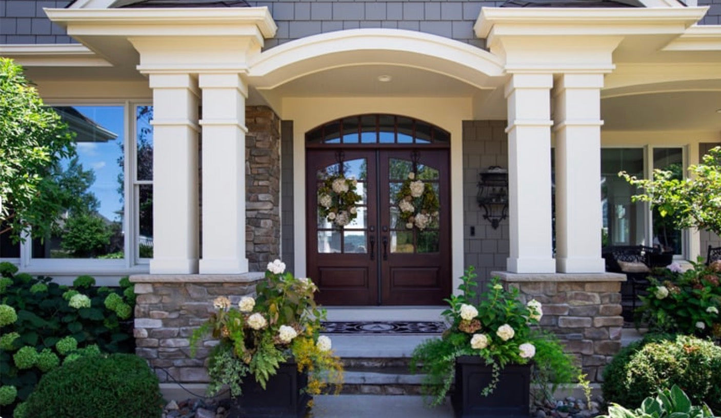 The Signature Welcome